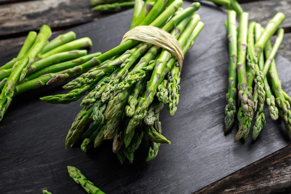 Asparagi 2019 | Proprietà, Calorie, Ricette e Benefici per la Salute