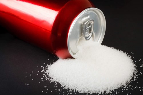 In questo articolo parliamo dell'Eritritolo (E968), delle sue Proprietà Dolcificanti e dei Potenziali Benefici per la Salute dei Diabetici in sostituzione dello Zucchero. Con Studi scientifici, Dosaggi, Rischi, Effetti Collaterali e Controindicazioni