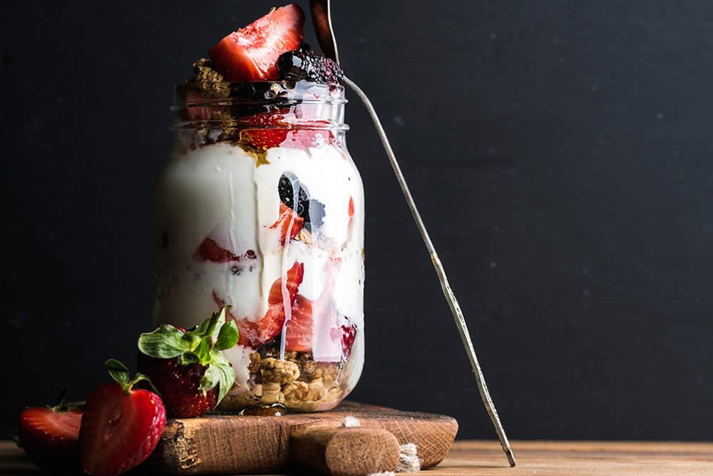 Yogurt 2019 | Magro o Intero? Proprietà e Benefici dello Yogurt