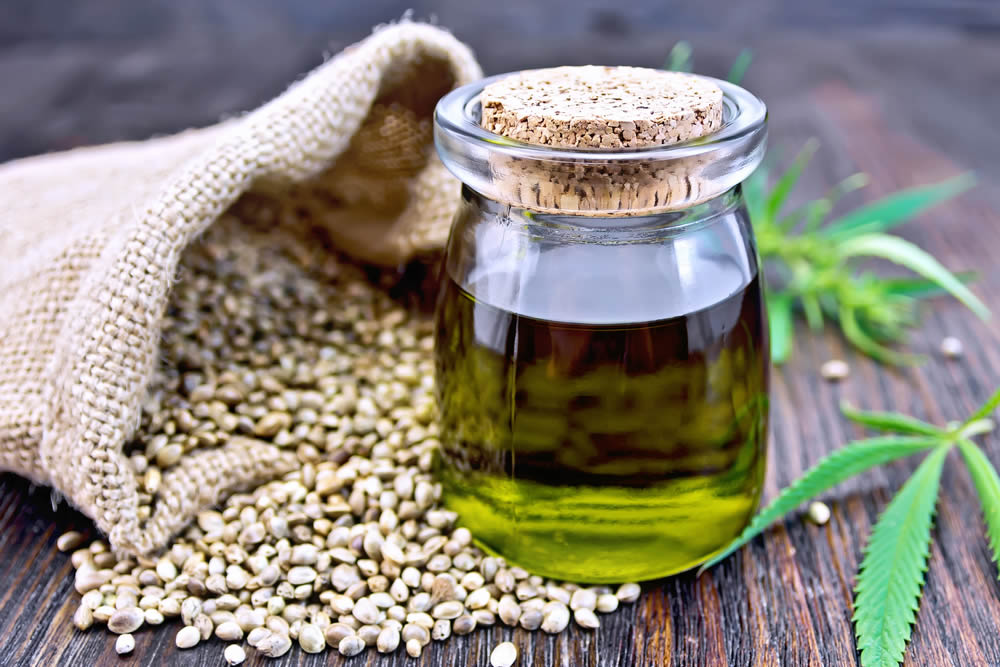Olio di Canapa Usi, Proprietà Fa Male? È una Droga?