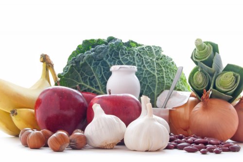 In questo articolo parliamo dei Prebiotici, delle loro Proprietà e dei potenziali Benefici per la Salute dell'Intestino e dell'Intero organismo. Con Evidenze Scientifiche, Dosaggi, Modo d'Uso, Controindicazioni ed Effetti Collaterali